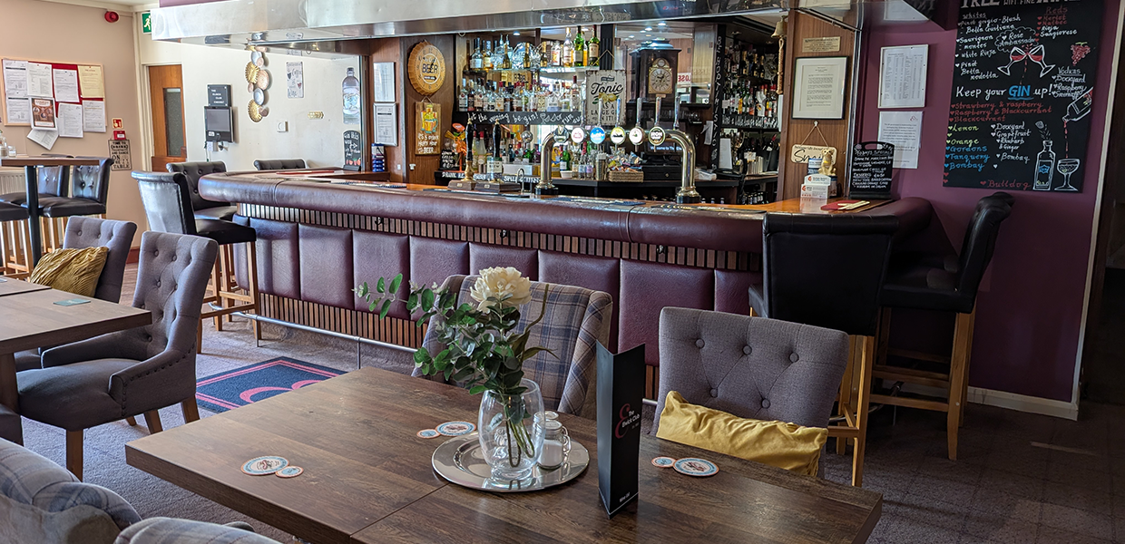 the bar at the elwick club ashford